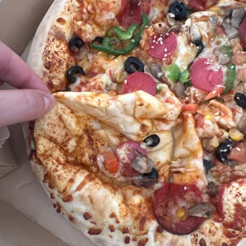 İçeriği Olmayan Pizza İçin Ücret İadesi Talebi