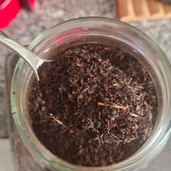 Tarım Kredi Çayında Çöp Doluluğu: Kalite Sorunu Ve Güven Kırılması