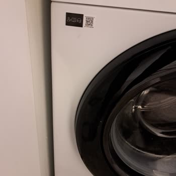 Samsung Çamaşır Makinesinde Şiddetli Vurma Sesi Ve Sürekli Servis Ziyaretleri