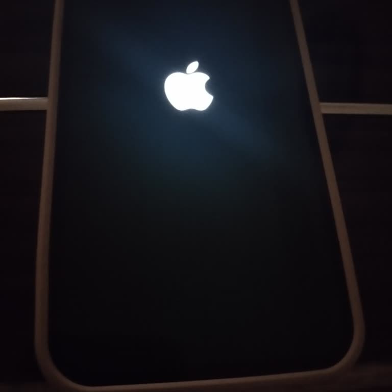 Açılmayan İPhone 12 İçin Tekrarlanan Servis Sorunu Ve İade Talebi