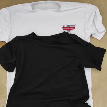 Yanlış Beden Ve Eksik Logolu Kalitesiz Erkek Tişörtü, İade Veya Değişim Talebi