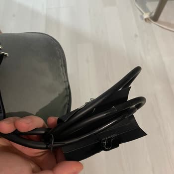 Yanlış Renk Ve Bozuk Dyson Airstrait Amber Silk Gönderildi Değişim Talebi Reddedildi