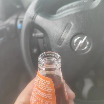 Avşar Düşes Cam Şişe Ağzındaki Paslı Durum Ve İade Talebi