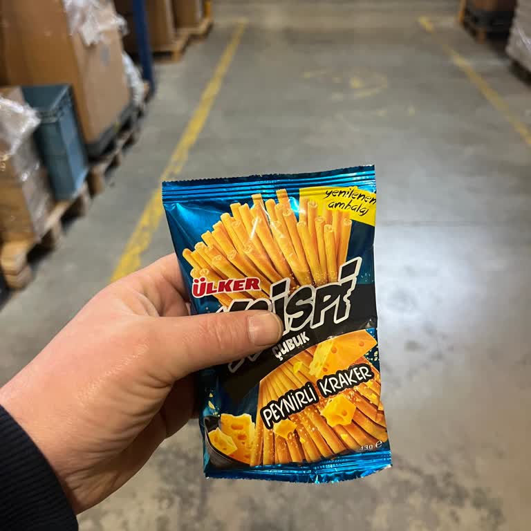 Ülker Krispi Çubukta Yarım Ürün Ve Ağırlık Eksikliği