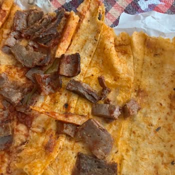 Maydonoz Döner Keçiören Şubesinde Et Kalitesi Ve Hijyen Endişesi