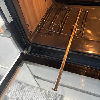 Garanti Kapsamındaki Arçelik Ankastre Fırınımdaki İç Hasar Ve Servis Hataları Nedeniyle Değişim Talebi