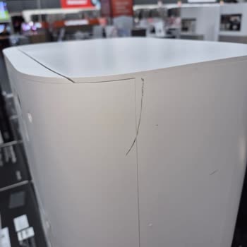 Media Markt Robot Süpürge Defolu Ve Eksik Parçalarla Tekrar Servise Gönderildi