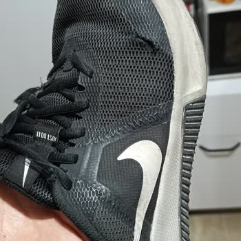 Nike Ayakkabının Kısa Sürede Yırtılması Ve Garanti Reddi