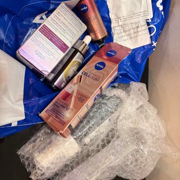 Nivea’nın Özensiz Paketleme Ve Çizik Cam Şişeler Şikayeti