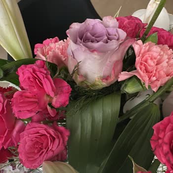 Hızlı Çiçek | Hizlicicek.com İki Kez Yanlış ve Kalitesiz Ürün Gönderilmesi