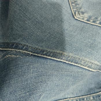 Pantolon A Bölgesindeki Yırtılma Nedeniyle Değişim Reddi Ve Haksız Tüketici Hatası İddiası