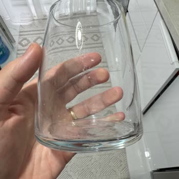 Garanti Kapsamındaki Bulaşık Makinesi Temiz Yıkamıyor, Yenisi Talep Ediliyor