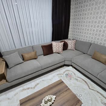 Koltukta Ahşap Çatlak Ve Bayi İlgisizliği