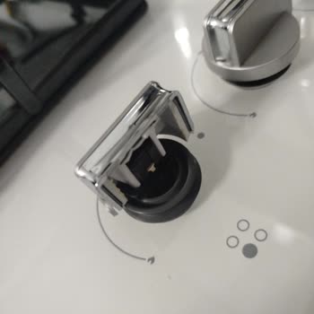 Garanti Kapsamı Olmadığını Belirten Servisin Ocak Düğmesi Ücret İsteği