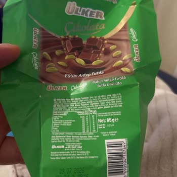 Antep Fıstıklı Çikolatanın Renk Ve Tat Sorunu, Mağazadan İade Reddi