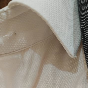 Süvari Gömleklerde Düğmelerin Sürekli Kopması