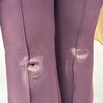 Elazığ’da Kaldırımlar Ve Yollar Çukurla Dolu, Vatandaşlar Yaralanıyor Ve Araçlar Hasar Görüyor