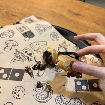 Görseldeki Cinnamon Roll İle Gerçek Ürün Arasındaki Fark