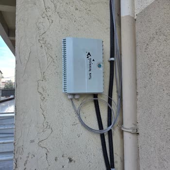 Fiber Altyapısı Hazır Olmasına Rağmen Aktif Edilmemesi Ve Oyalayıcı Müşteri Hizmetleri
