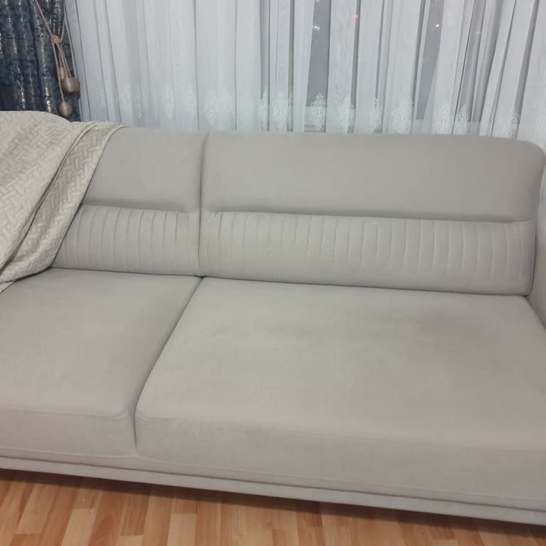 Gıcırdayan Ve Güvensiz Oturma Grubu İçin Değişim Talebi