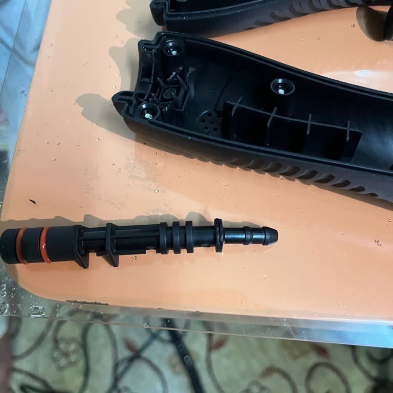 Pirantech Buharlı Temizleyicinin İç Mekanizma Çatlaması Ve Ücretsiz Parça Değişimi Talebi