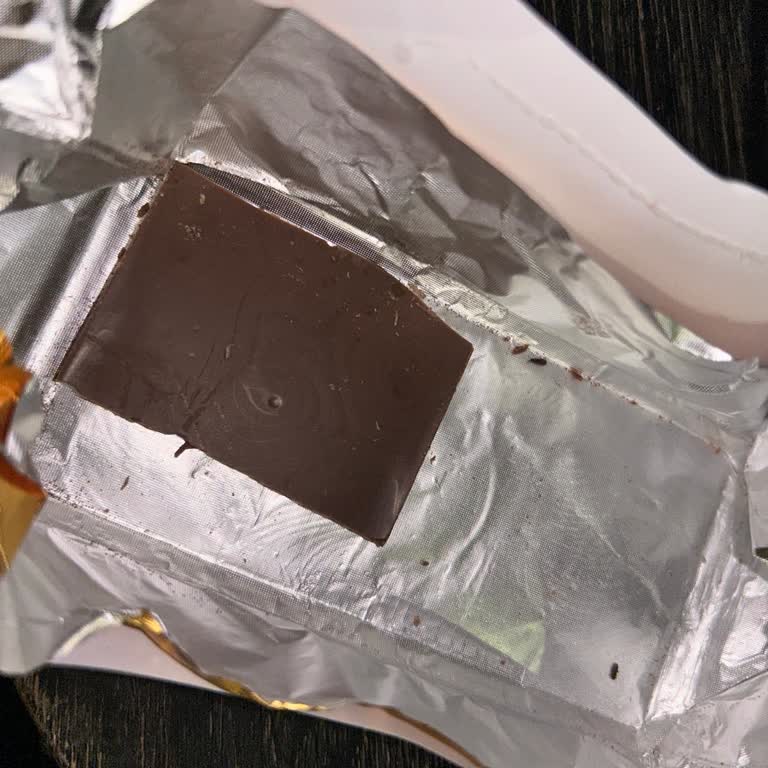 Starbucks’ta Çikolata İçinde Böcek: Hijyen Krizi