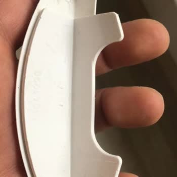 Copa Innova Radyatör Yan Kapak Tutucu Parçasının Kırılması Ve Yedek Parça Temini Talebi