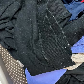 Yeni Vestel Çamaşır Makinesi Tüy Bırakarak Çamaşırları Zarar Veriyor