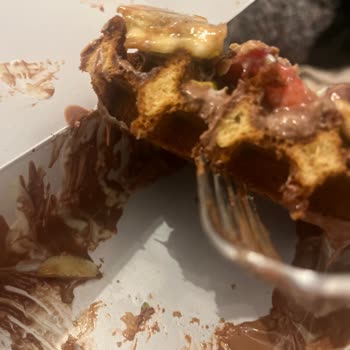 Yanmış Waffle İçin İade Reddi Ve Yanıltıcı Kupon İddiası