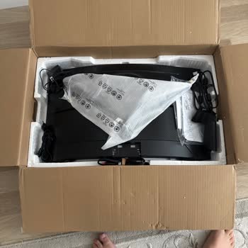 İade Edilen Monitör Kargo Sırasında Kırıldı, Destek Yardımcı Olmadı