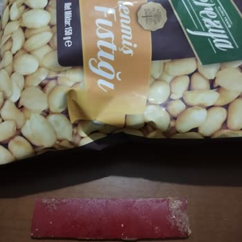 Çerezya Fıstıkta Plastik Parça Bulunması Ve İade Talebi