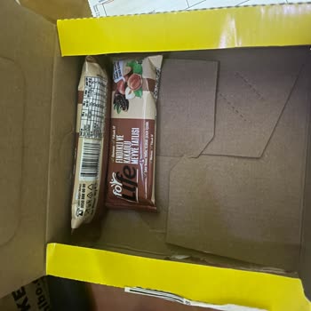 Şok Marketler Forlife Ürünün İçinden Taşa Benzer, Çok Sert ve Kırılmayan Yabancı Bir Madde Çıktı