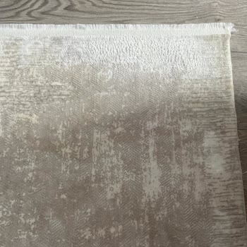 Voyage Model Pierre Cardin Halısının Deformasyonu Ve Rapor Eksikliği Nedeniyle Para İadesi Talebi