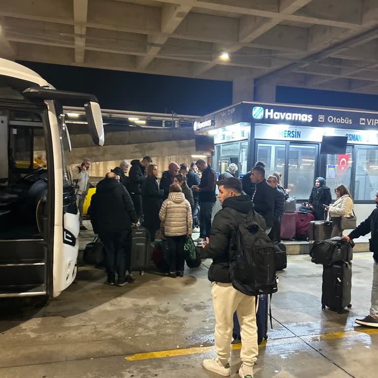 Uçak İnişinden Hemen Sonra Ek Sefer Planlanmadığı İçin Yolcular Mağdur Oldu