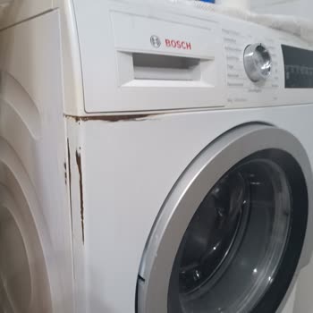 Bosch Çamaşır Makinemde Kasa Boyası Soyuluyor Ve Paslanıyor