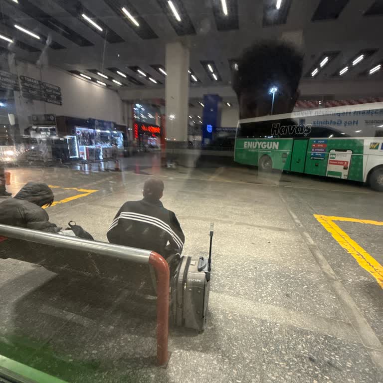 Mersin Konfor Otobüsü Gecikiyor Ve Enuygun Çözüm Sunmuyor