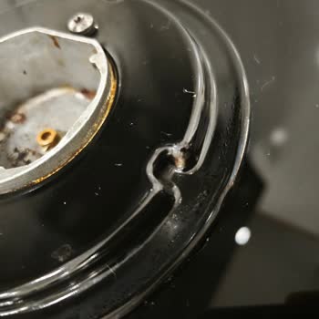 Beko Ocağımda Tasarım Hatası Nedeniyle Izgaralar Aşındı Ve Garanti Dışı Sayıldı