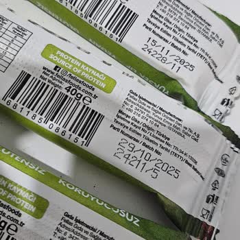 Fellas'tan Geçmiş Son Kullanma Tarihli Bozuk Antep Fıstıklı Meyve Barı İçin Açıklama Talebi