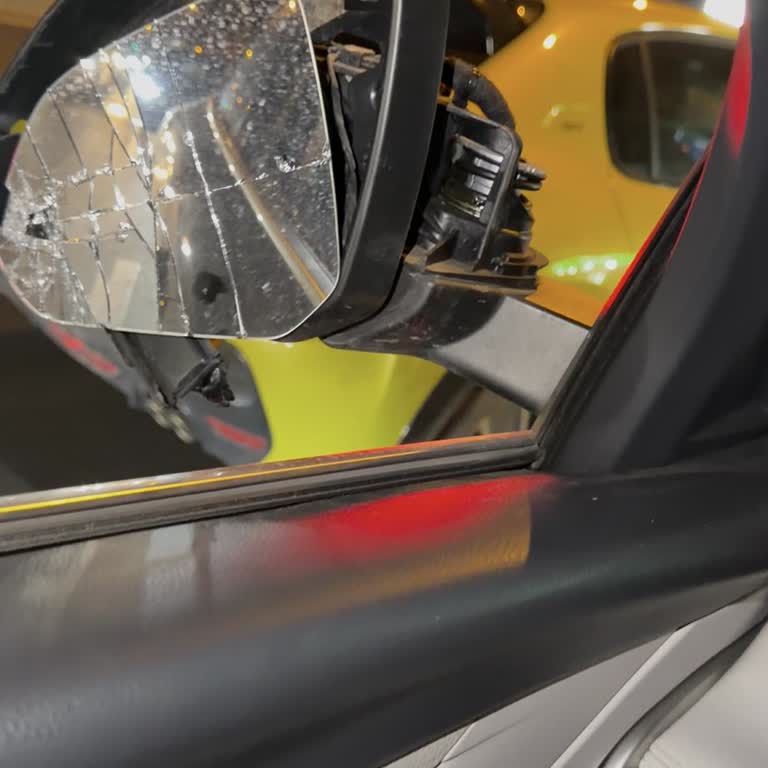 Togg Servisinde Sol Ayna Eksikliği 2 Hafta Sürüyor, İletişim Yok