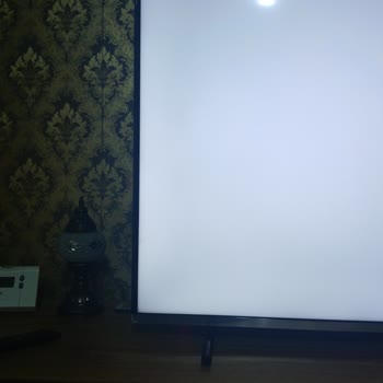 Vestel Televizyonumda Bölgesel Kararmalar Tekrarlandı Ve Garanti Süresi İçinde Çözüm Bekliyorum