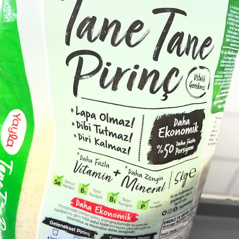 Yayla Tane Tane Pirinçte Kötü Koku Ve Bozulmuş Ürün