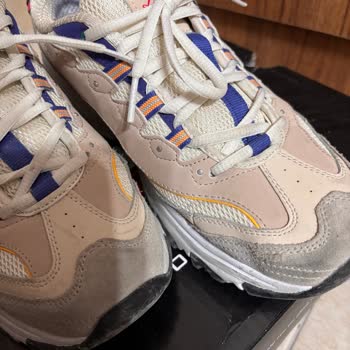 Garanti Kapsamındaki Skechers D'Lite Ayakkabısının Dikiş Açılması Ve Çözüm Talebi
