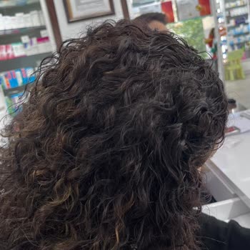 Garnier Saç Boyası Saçımı Siyaha Dönüştürdü Ve Düzeltme İçin Ek Ücret İstedi