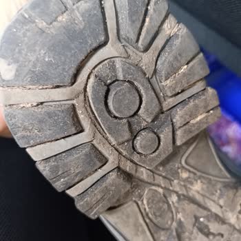 FLO Mağazasındaki Bot Ayakkabısının Topuktan Su Alması Ve Değişim Talebi