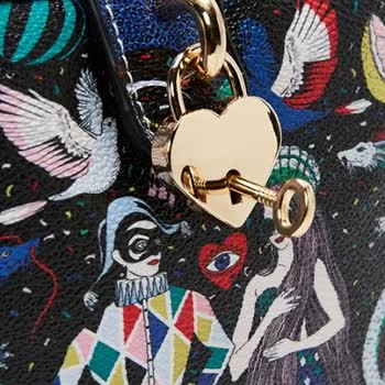 Eksik Kalp Kilidi Anahtarı Ve Mağaza Gezme Zorunluluğu