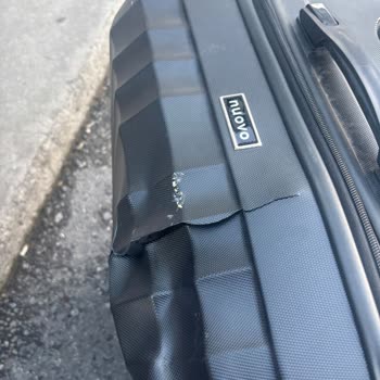 Muavinin Sert Davranışı Nedeniyle Valizimin Kırılması Ve 2.000 TL Tazminat Talebi