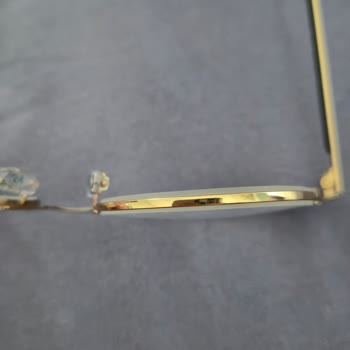 Yanlış Yönlendirme Nedeniyle Çerçeveye Uygun Olmayan Cam Ve Ücretsiz Değişim Talebi