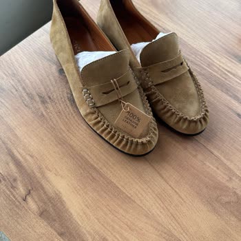 Yargıcı Ayakkabısında Renk Uyumsuzluğu Ve Değişim Reddi