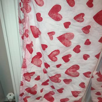 İlk Yıkamada Bozulmuş Nevresim Takımları Ve Fiş Kesilmemesi