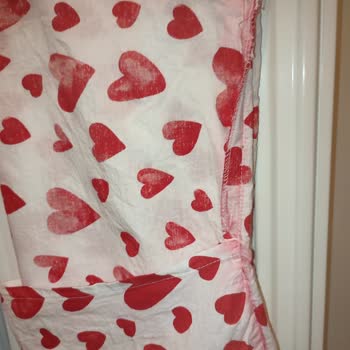 İlk Yıkamada Bozulmuş Nevresim Takımları Ve Fiş Kesilmemesi